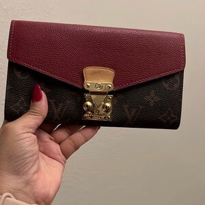 LV wallet